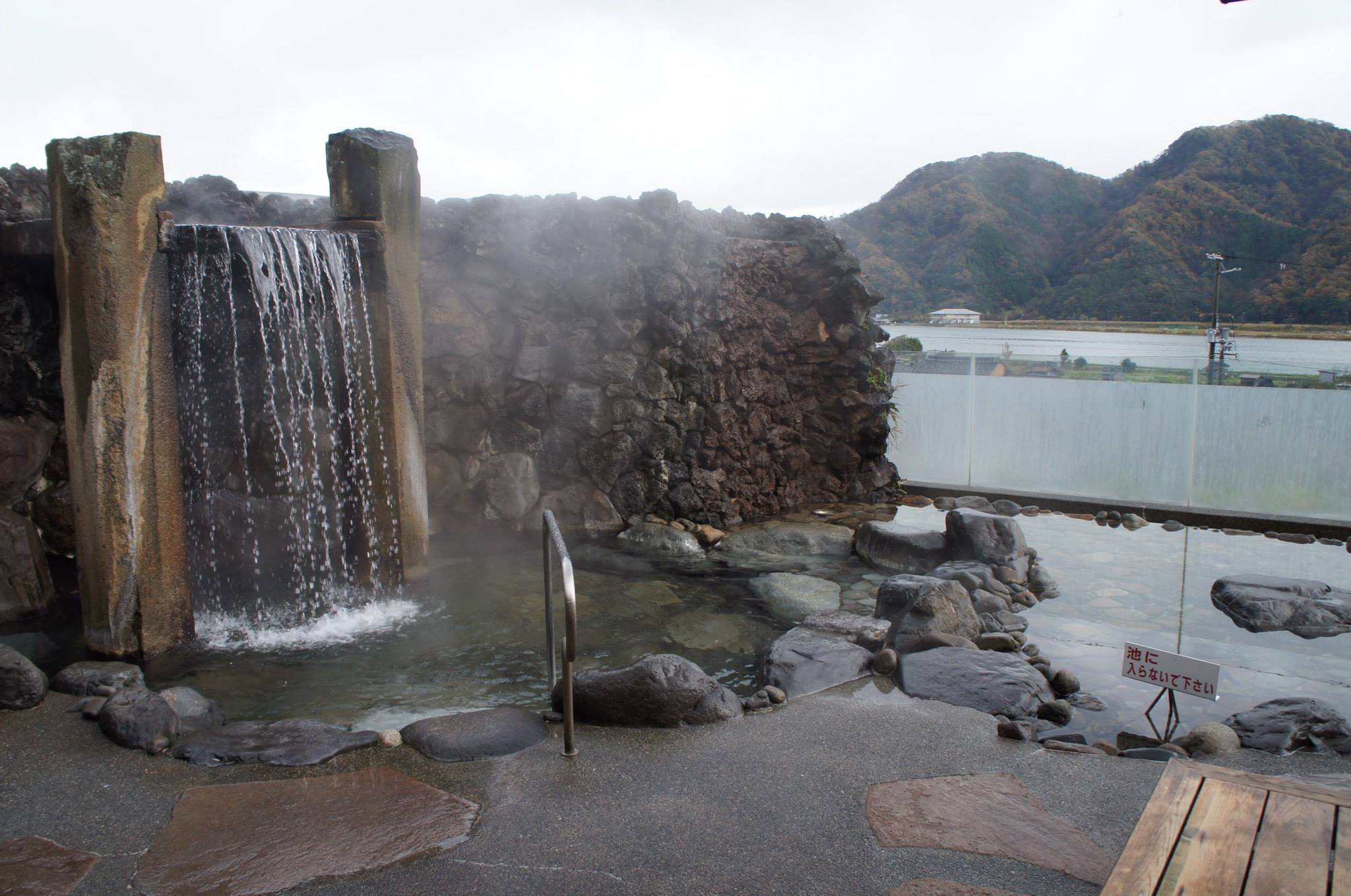 城崎 温泉 さと の 湯 タオル